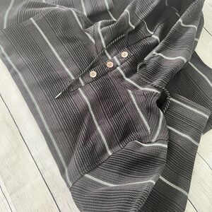 BRAND NEW WITH TAGS! QUINTIN PULLOVER HOODIE